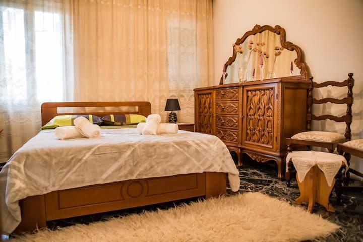 Traditional Antique Deco House Kalampáka Ngoại thất bức ảnh
